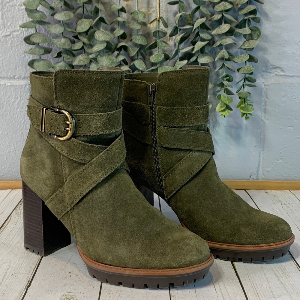 Naturalizer Lyra Olive Green Suede Lug Sole Ankle Boots Women 9.5W Block Heel